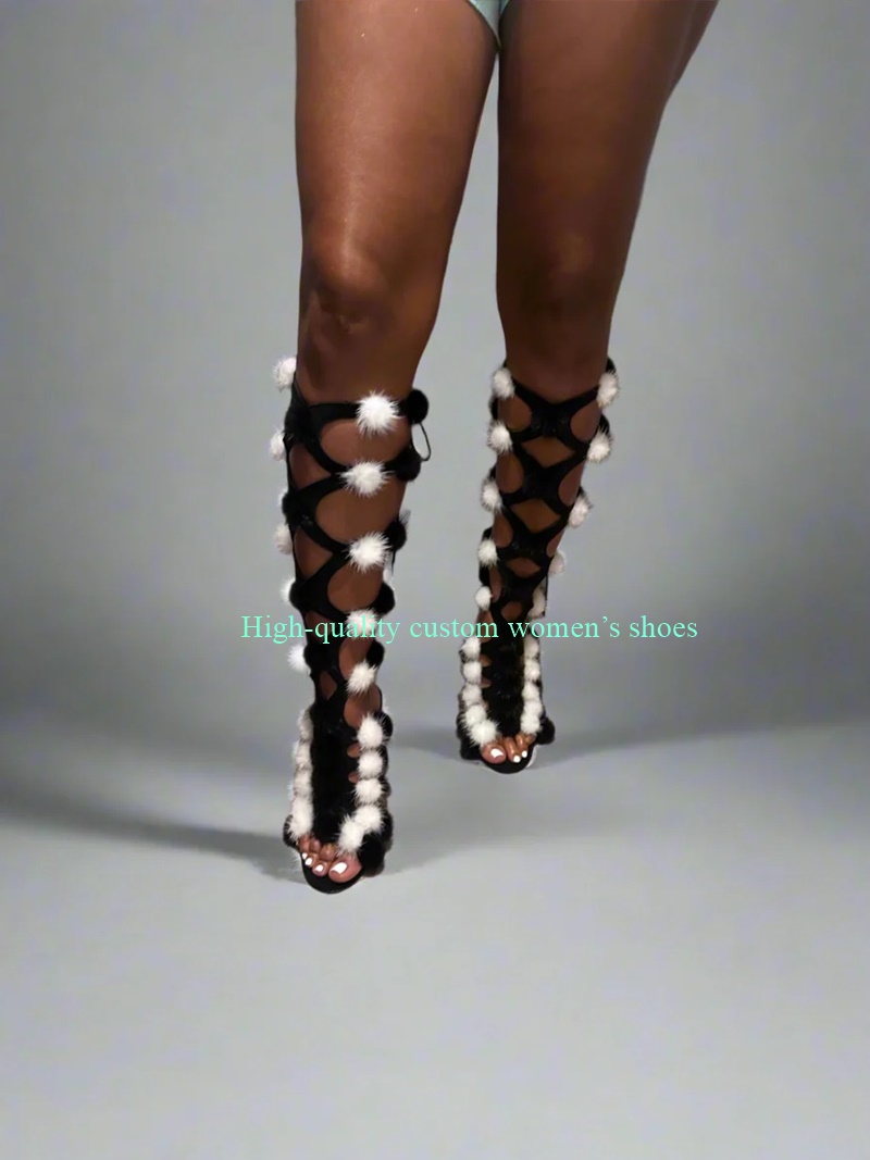 Pointed Toes White Pom-Pom Dec - مراجعة Crossfit Outfit وسعره
